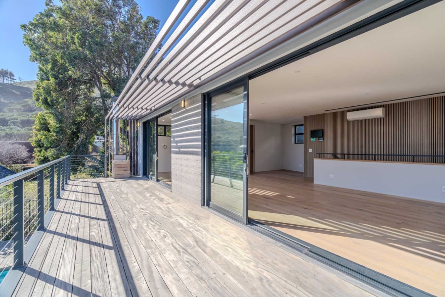 6 Bedroom Property for Sale in Camps Bay Western Cape